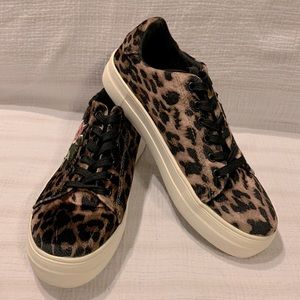 Madden Girl Leopard size 7.5